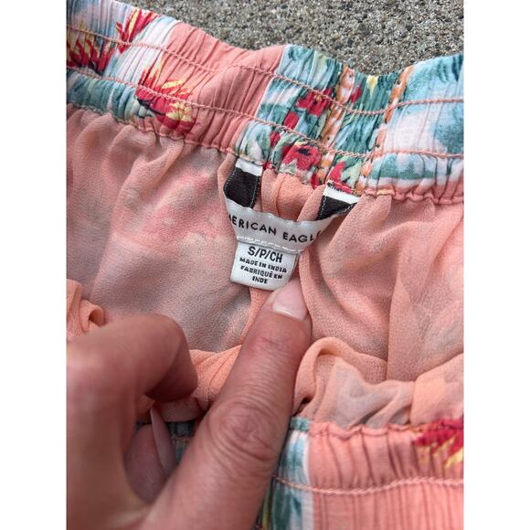 American Eagle Hawaiian Pattern Elastic Waist Lined Printed Shorts Size Small - Picture 4 of 6